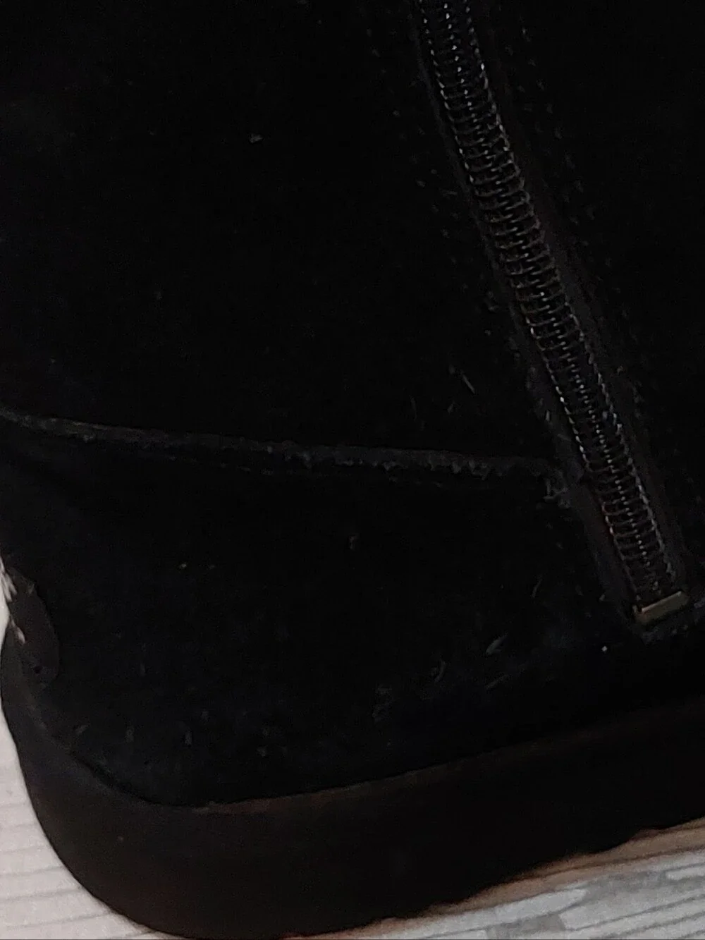 UGG Black Suede Shearling-Lined Winter Boots Size 4